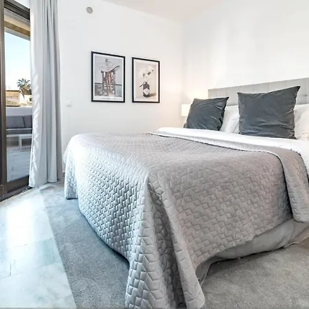 Gbh - Casa Golden By Roomservices Apartament