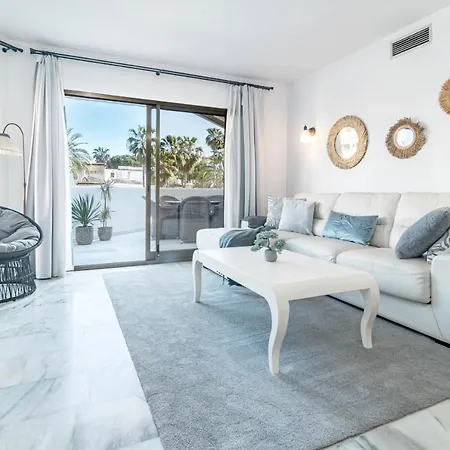 Apartment Gbh - Casa Golden By Roomservices