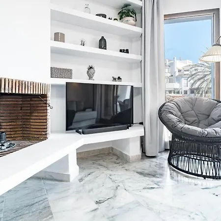 Gbh - Casa Golden By Roomservices Apartman