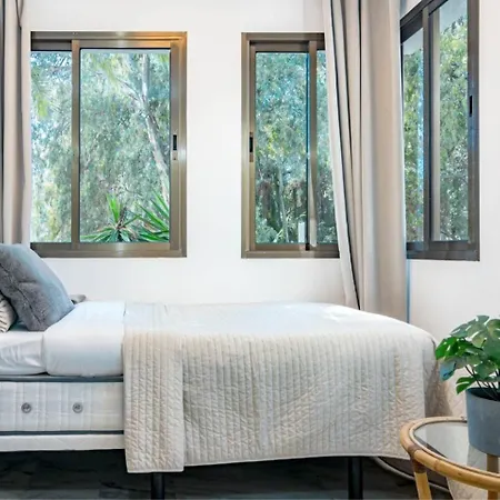 Apartmán Gbh - Casa Golden By Roomservices *