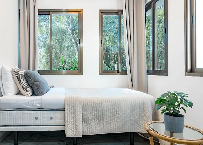 Gbh - Casa Golden By Roomservices