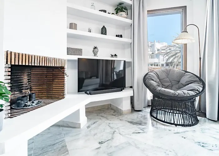 Gbh - Casa Golden By Roomservices