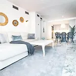 Gbh - Casa Golden By Roomservices